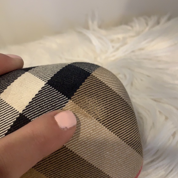 IOB EUC BURBERRY Black Sunglasses w/ Case & Cloth - Picture 15 of 15